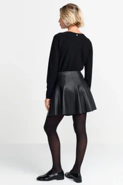 Nahtloser Feinstrickpullover