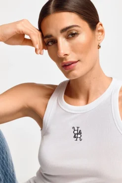 Top Mit Logostickerei